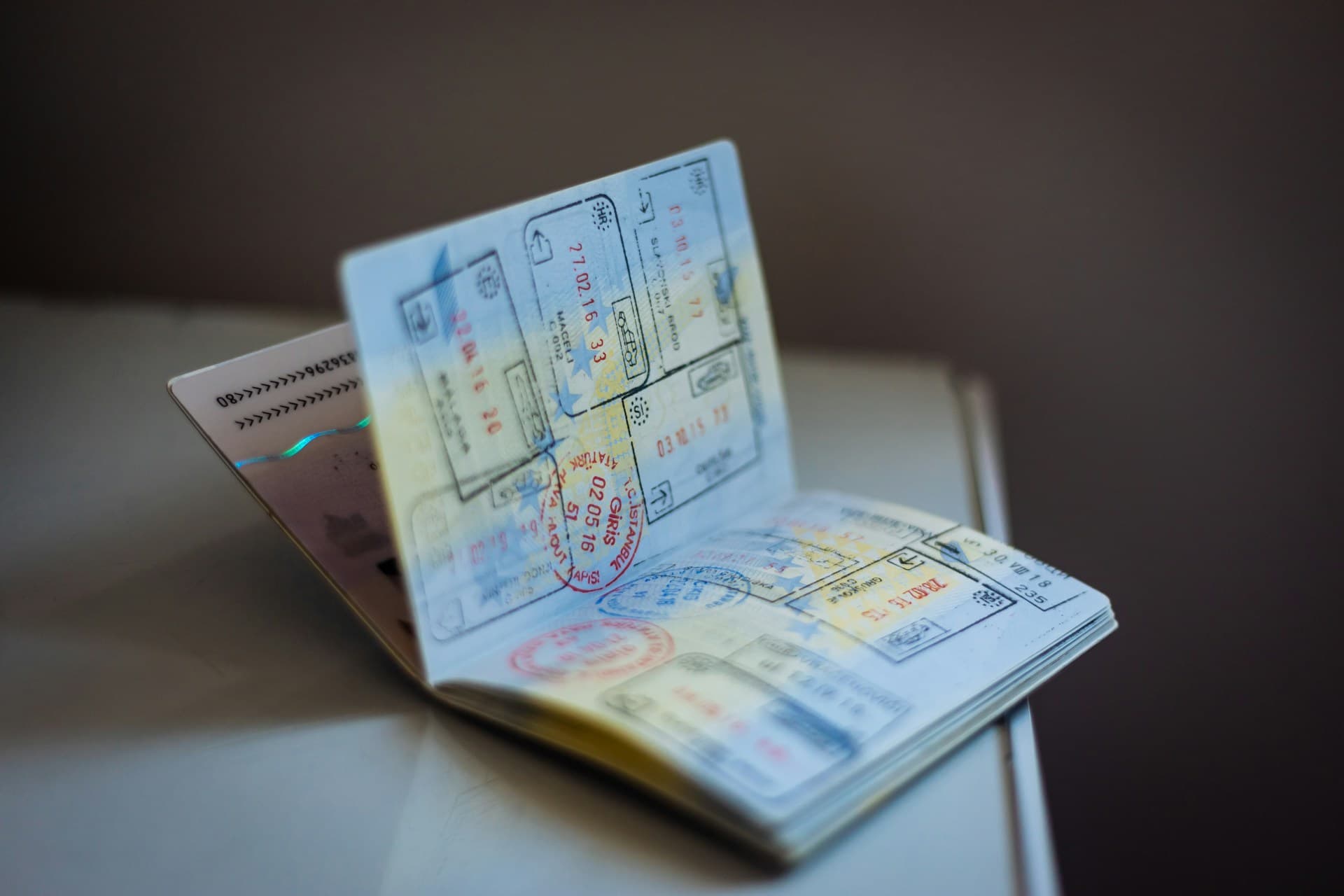 Newly Stateless Kuwaitis: U.S. Immigration Options